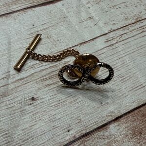 Vintage Gold Tone Chain Cufflink with Black Accents